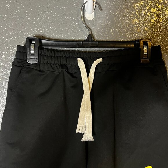 Takis Fuego Men’s Small Black Drawstring Shorts Graphic Logo Streetwear Lounge - Picture 2 of 3